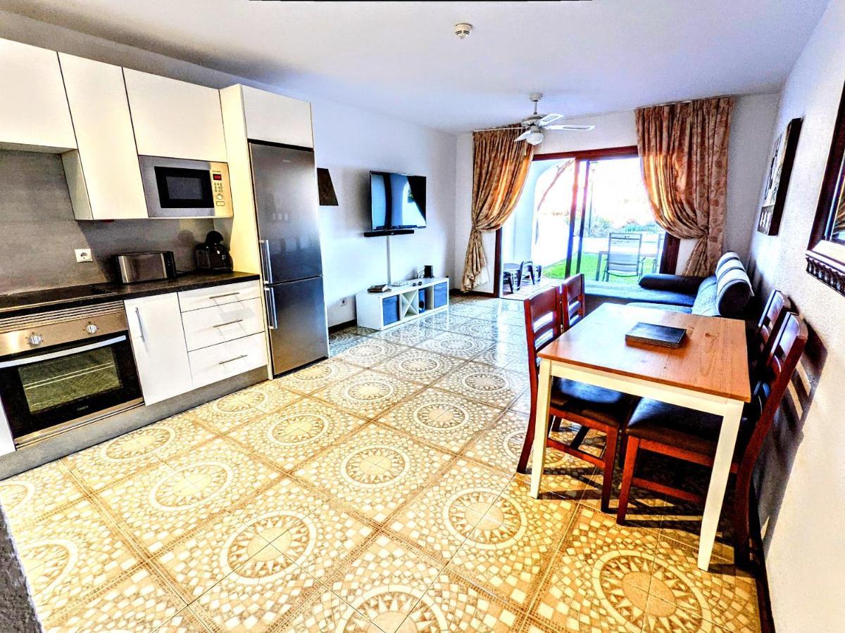 Luxury Newly Refurbished Modern Apartment With Stunning Mountain Views - Xmas And Ny 2025-2026 Now Booking San Miguel de Abona Exterior photo